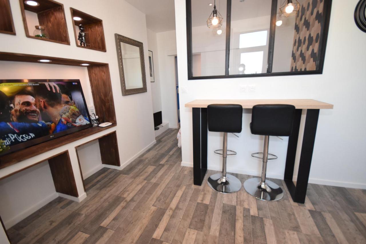 Design Appart - Hyper Centre - Tram - Free Wifi - Lerelaisdodile21 Valenciennes Exterior photo